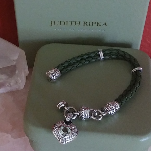 SOLD-Judith Ripka Leather Magnetic Bracelet - Picture 5 of 7